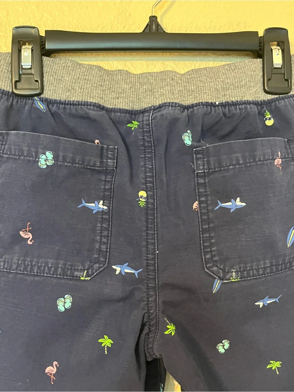 Carter's Boy’s Size 8 Navy Blue  Tropical Shorts w/ Gray Waistband
